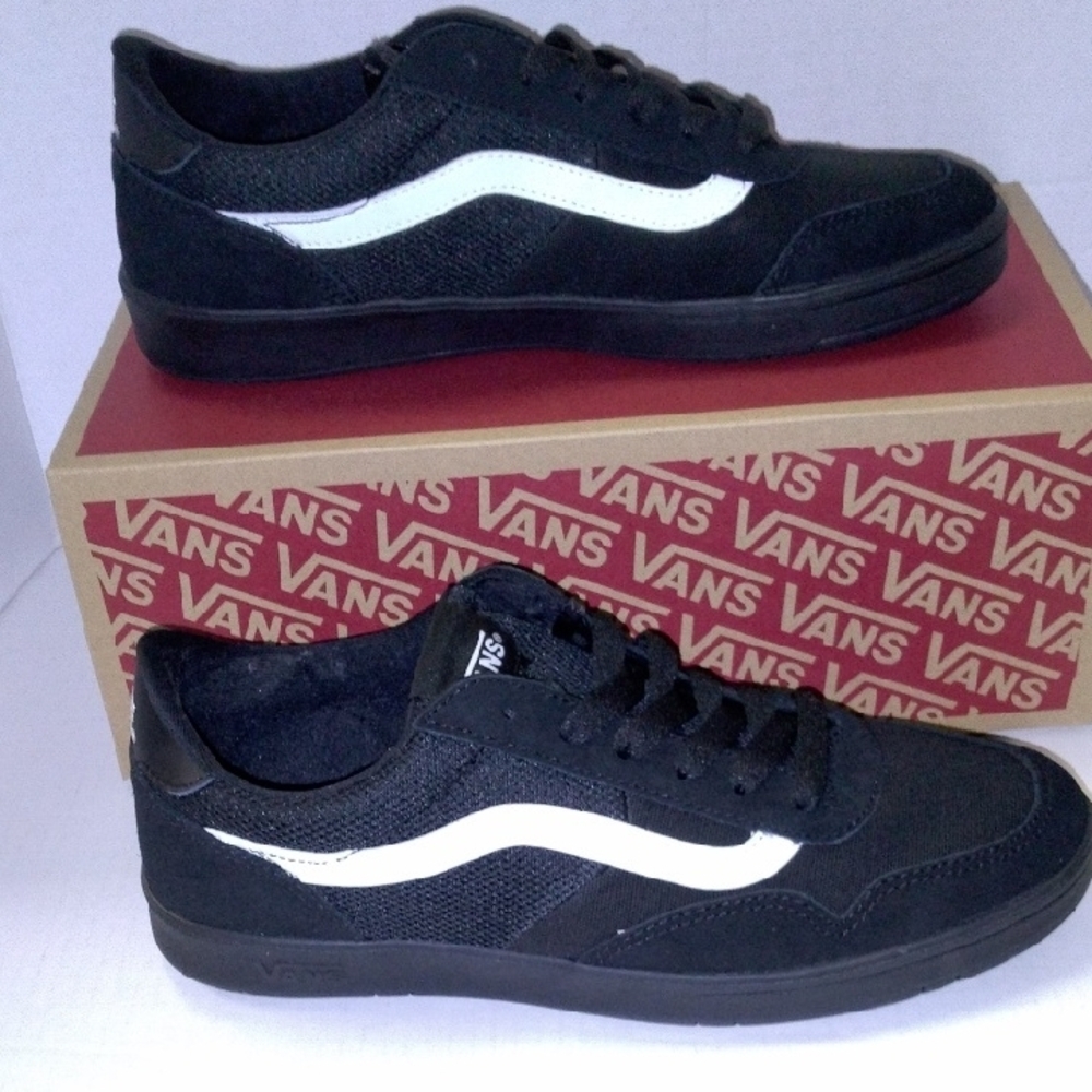 Vans all black Cruze Too Comfy Cush